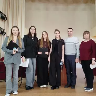 Жаркие дебаты: студенты vs преподаватели