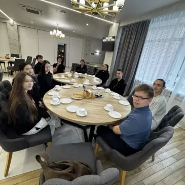 ‎От учебной парты до управления отелем: студенты «Казанского торгово-экономического техникума» увидели изнанку гостиничного бизнеса