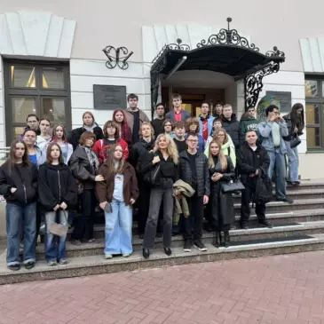 Студенты групп ТФ-640, ПК-643 и ПК-644 посетили выставку «Без срока давности»